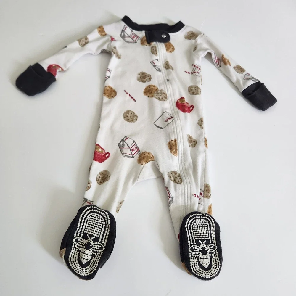 Burts‎ Bees Baby 100% Organic Cotton Milk and Cookies Footed Sleeper 0-3M Zip Up